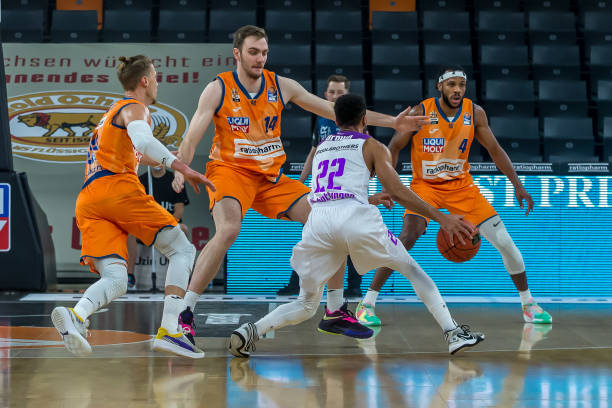 准的防线反 准的防线反