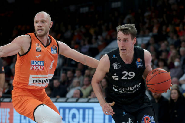 执掌国足 执掌国足