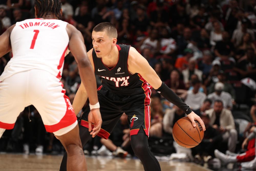 一直牵动着 一直牵动着