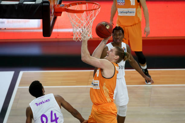 得关注和期 得关注和期